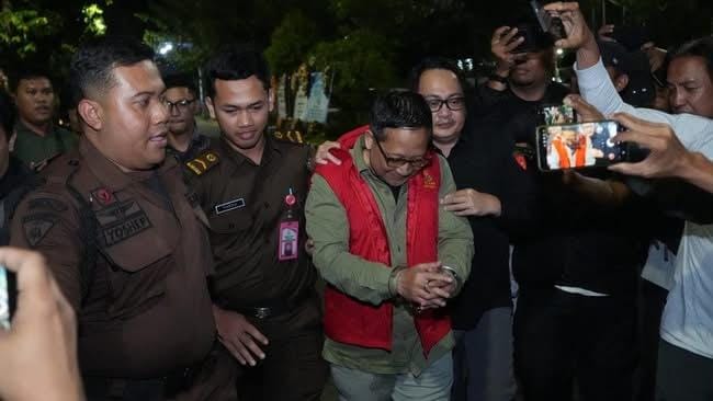 Korupsi Kebun Binatang Surabaya, Eks Dirut Jadi Tersangka Rp10,2 Miliar